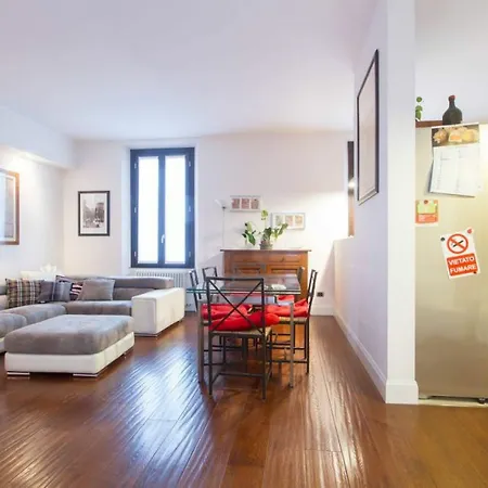 شقة Amazing & Spacious Apt In Centrale ميلان