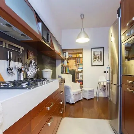 Amazing & Spacious Apt In Centrale * ميلان